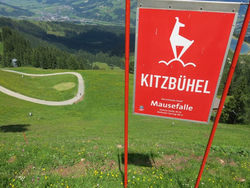 Hiking the Hahnenkamm. Image © PlanetSKI