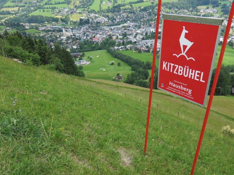 Hiking the Hahnenkamm. Image © PlanetSKI