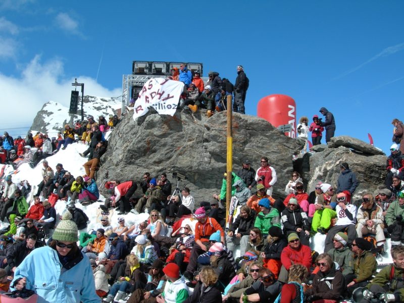 Spectators at the Verbier Xtreme