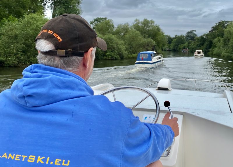 Cruising with Le Boat. Image © PlanetSKI