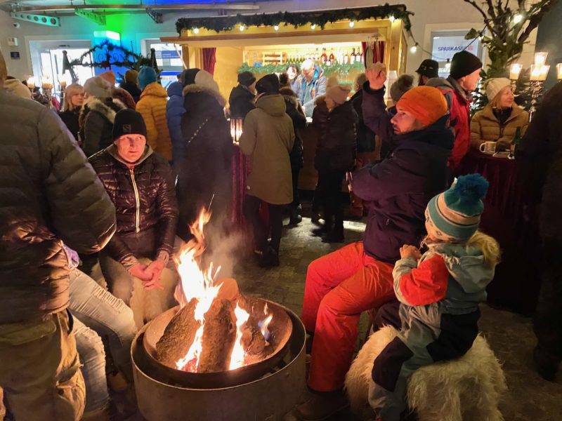 Xmas market. Image © PlanetSKI