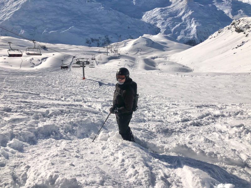 PlanetSKI in the powder. Image © PlanetSKI