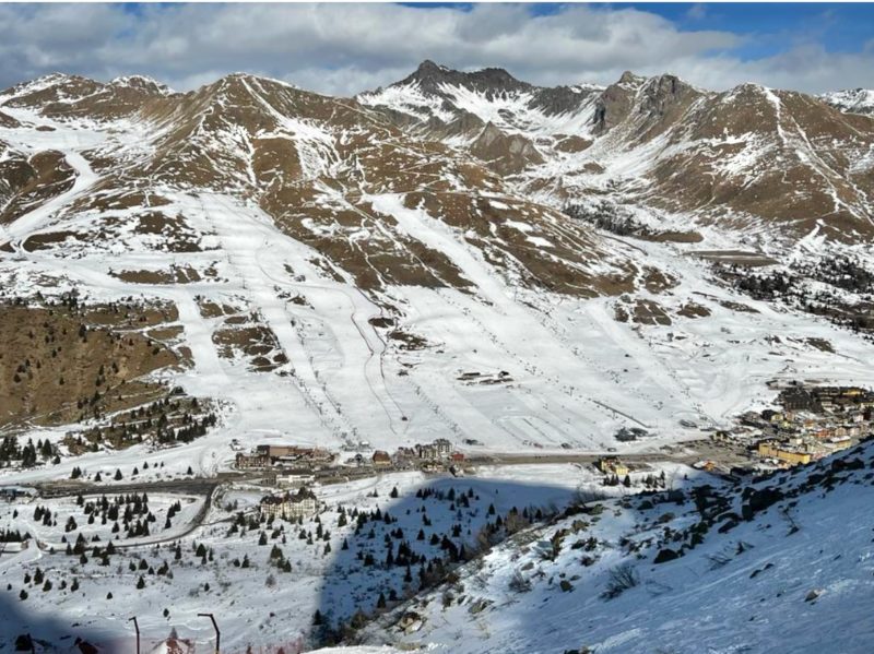 Passo Tonale, Italy. Image © PlanetSKI