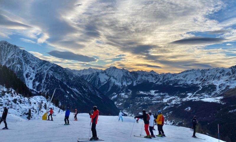 Skiing in the Aosta Valley. Courmayeur, Italy. Image © PlanetSKI