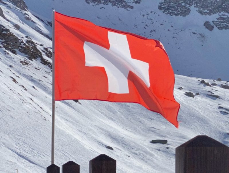 Swiss Flag. Image © PlanetSKI