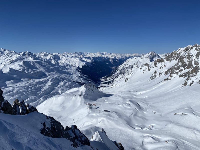 The Arlberg awaits. Image © PlanetSKI