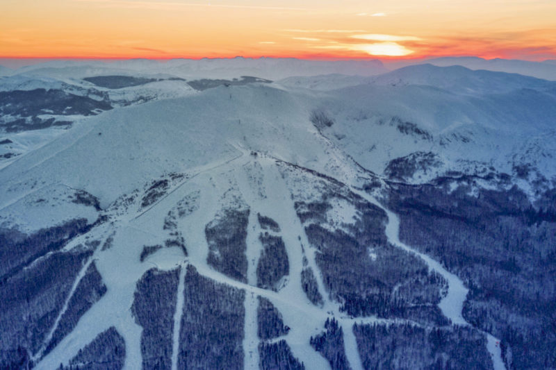 Bjelašnica, Bosnia Herzegovena. Image © Crystal Ski HolidaystSKI