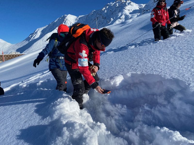 Verbier Piste Patrol. Image © PlanetSKI