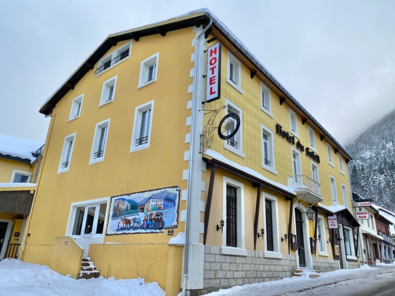 Pays de Gex, Jura mountains. Image © PlanetSKI