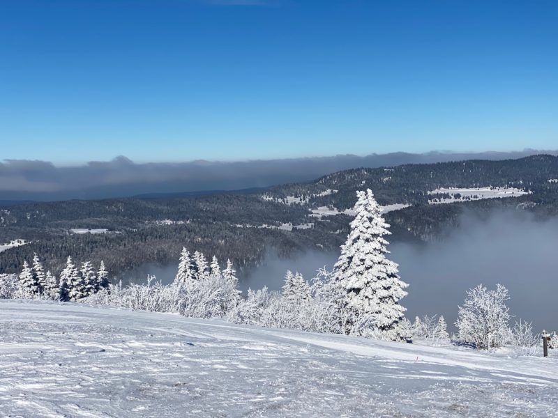 Pays de Gex, Jura mountains. Image © PlanetSKI