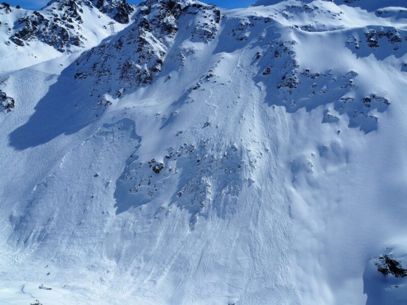 Avalanche accident. Image c/o Valais Cantonal Police