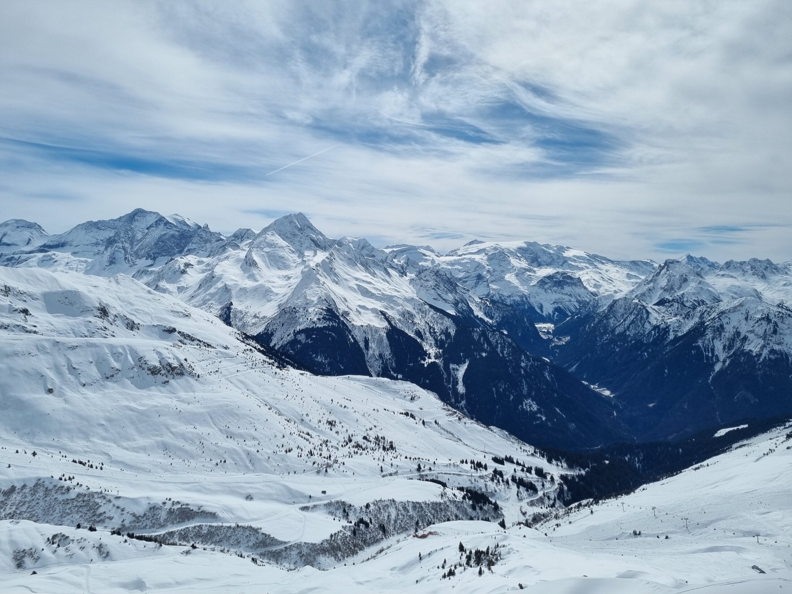 Investigation After British Snowboarder Dies in La Plagne