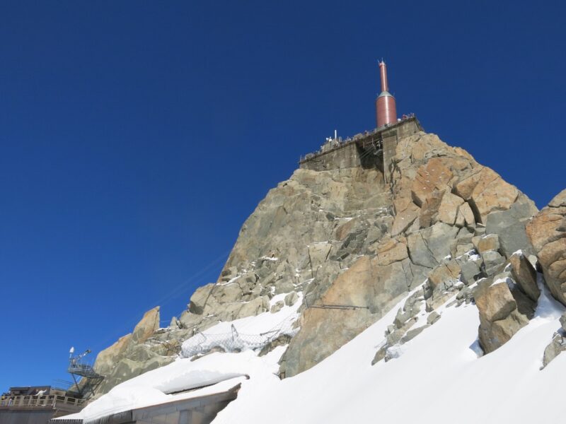 Aiguille du Midi, Chamonix, France. Image © PlanetSKI