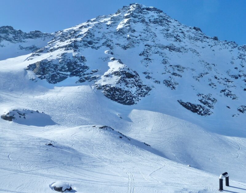 Bec des Rosses, Verbier. Image c/o PlanetSKI