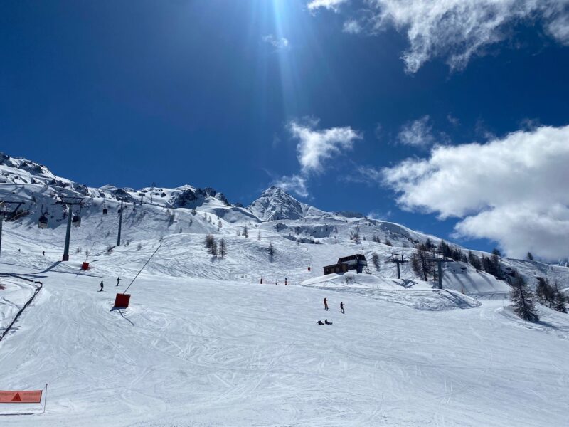 Les Arcs, France. Image © Lynsey Devon