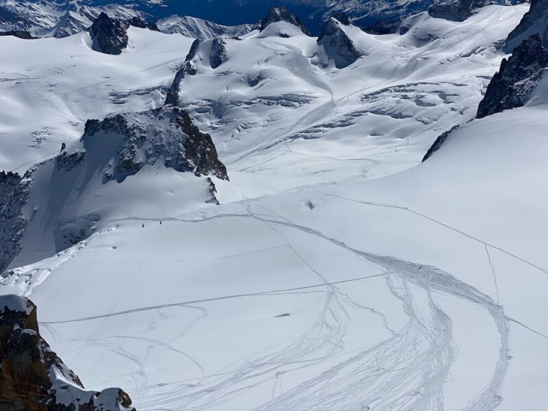 Aiguille du Midi, Chamonix. Image © PlanetSKI