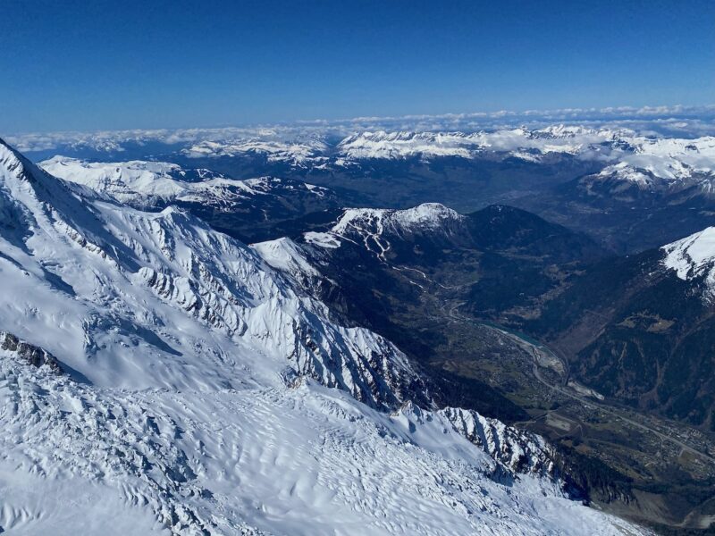 Aiguille du Midi, Chamonix. Image © PlanetSKI