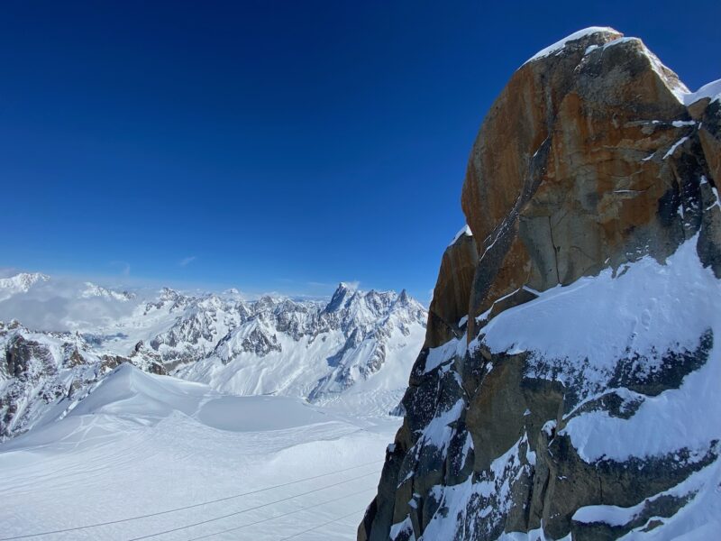 Aiguille du Midi, Chamonix. Image © PlanetSKI