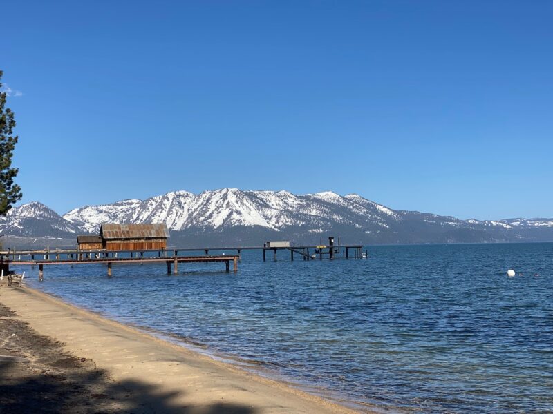 California ski road trip. Image © PlanetSKI