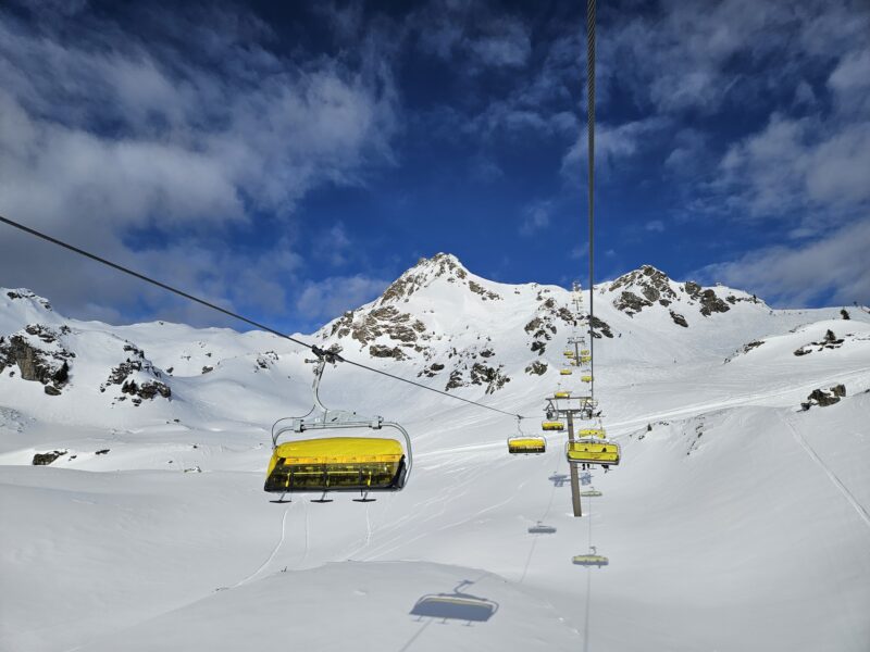 Fresh snow, sunshine and no wind in Obertauern, Austria, January 18 2024. Image © PlanetSKI