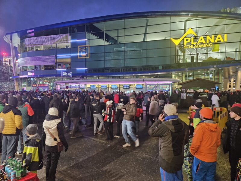 Outside the stadium for the Schladming night slalom. Image © PlanetSKI