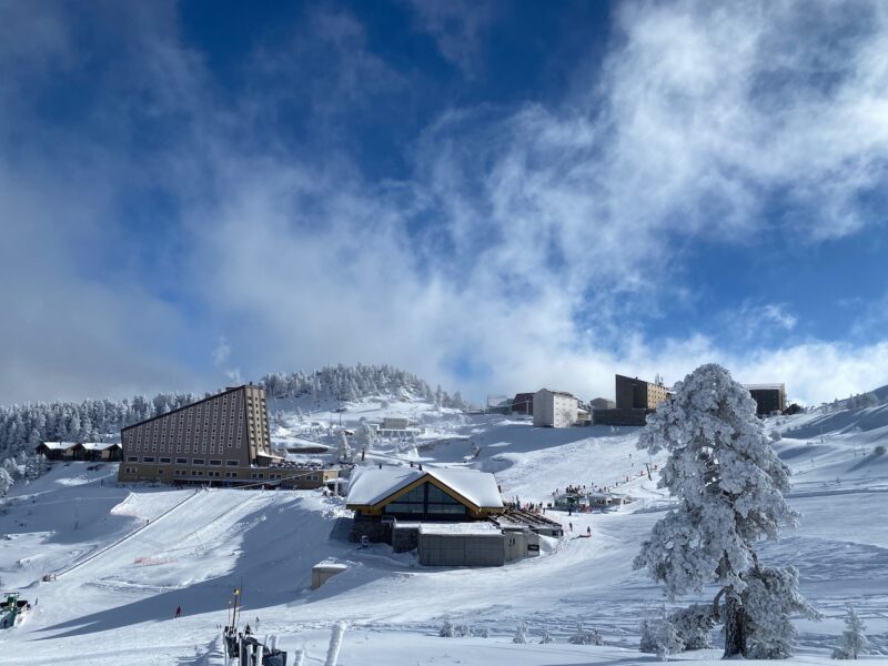 Skiing in Turkey. Image © PlanetSKI