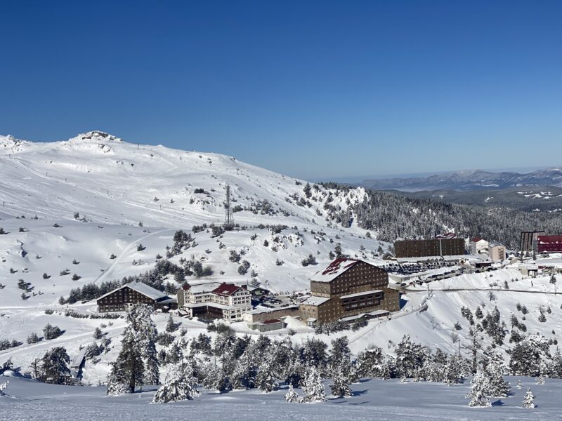 Skiing in Turkey. Image © PlanetSKI