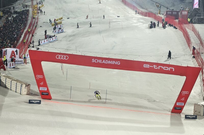 Dave Ryding dips for the line to finish 14th at the 2024 Schladming Night Slalom. Image © PlanetSKI