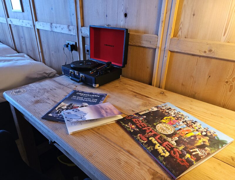 Beatles vinyl record & turntable at the Valamar [Places] Hotel in Obertauern. Image © PlanetSKI