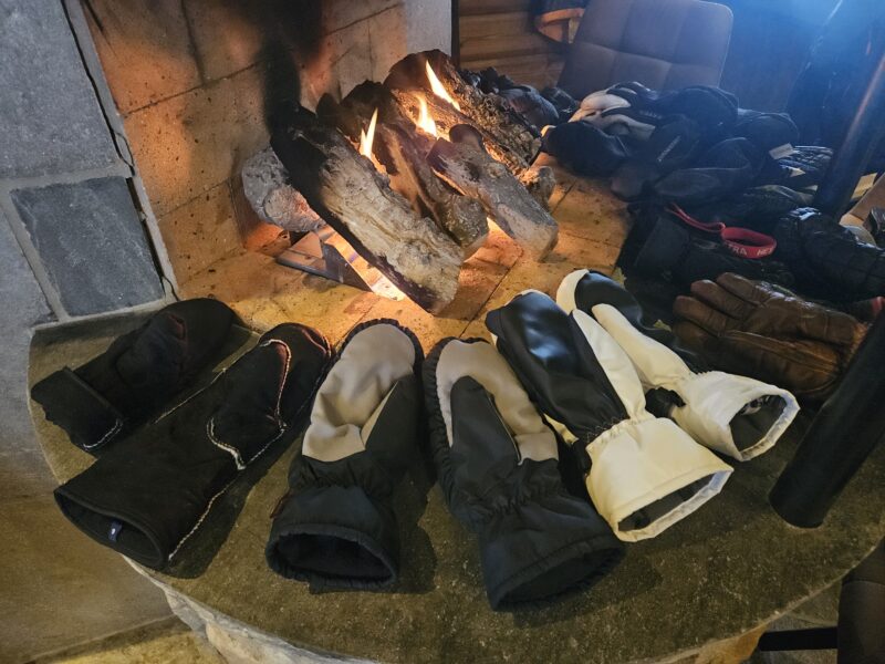 Drying out mittens in Trysil, Norway. Image © PlanetSKI