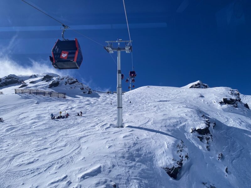 Innsbruck Ski + City, Axamer Lizum. Image © PlanetSKI