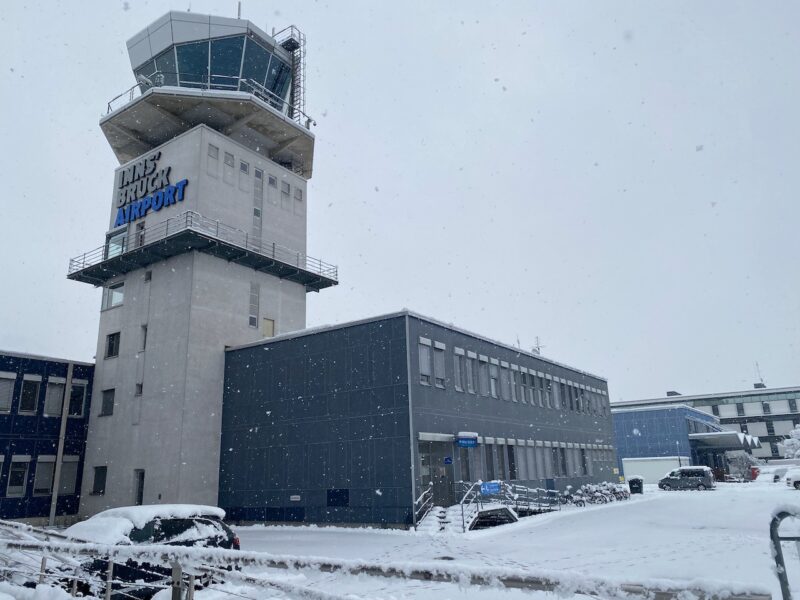 Innsbruck airport. Image © PlanetSKI