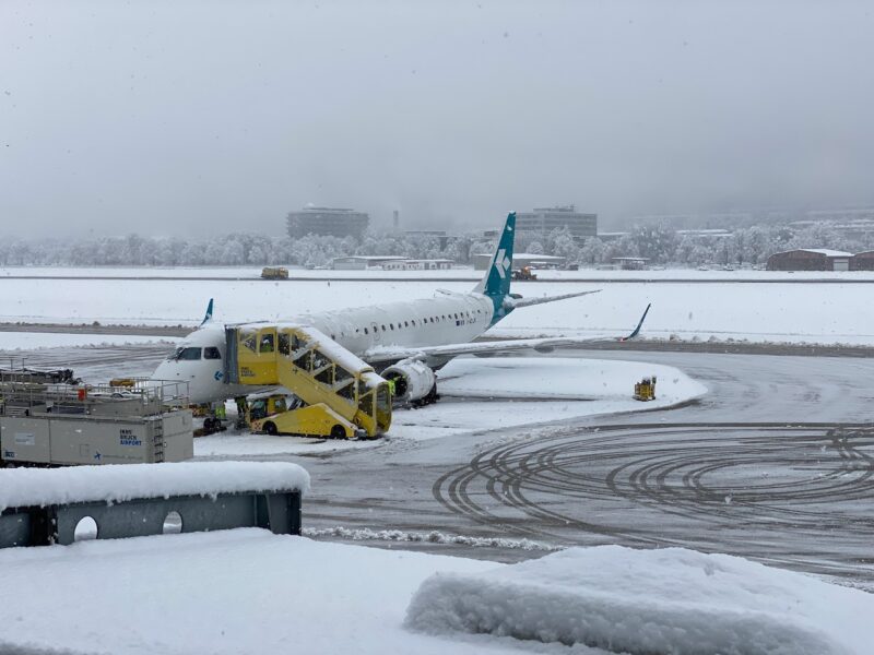 Innsbruck airport. Image © PlanetSKI