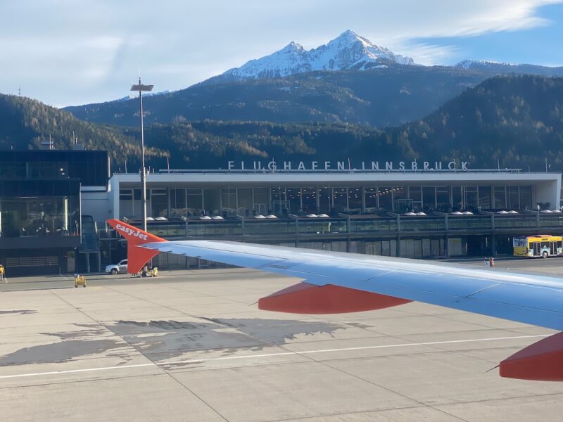 Flying into Innsbruck. Image © PlanetSKI