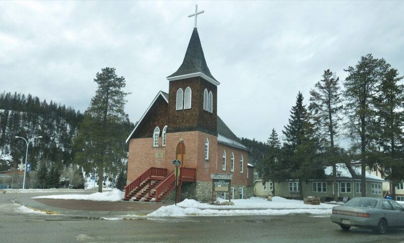 Jasper before the wildfire. Image © PlanetSKI