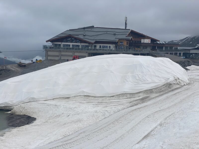 Library image of stockpiled snow in Hintertux. © PlanetSKI