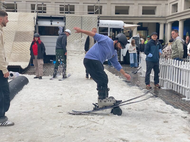 Covent Garden Rail Jam. Image © PlanetSKI