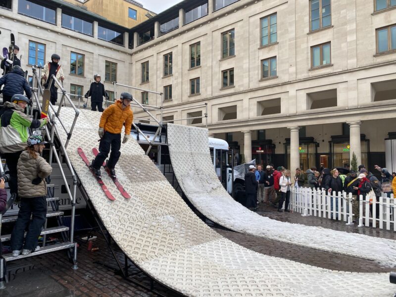 Covent Garden Rail Jam. Image © PlanetSKI