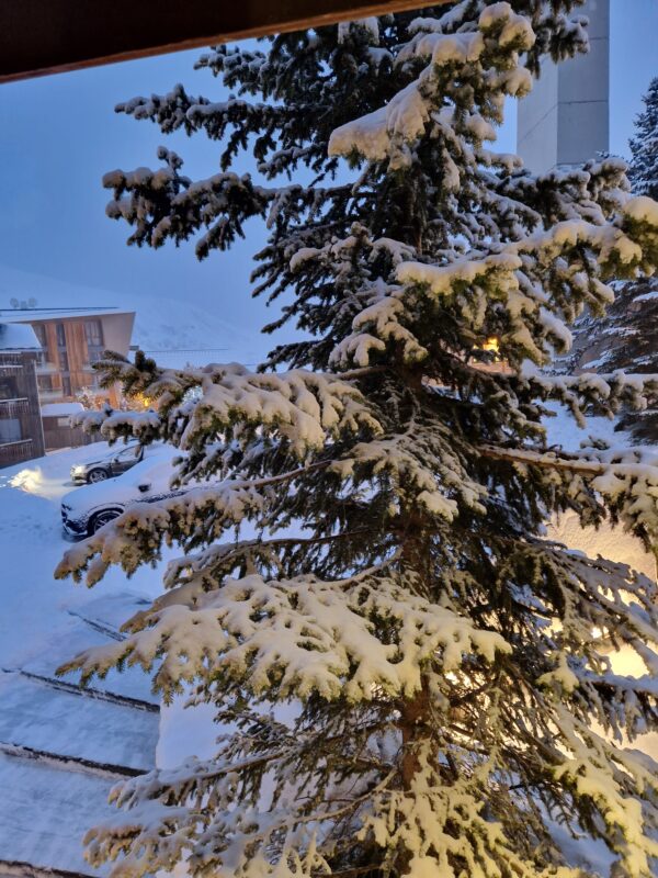 Tignes, France. Image c/o PlanetSKI