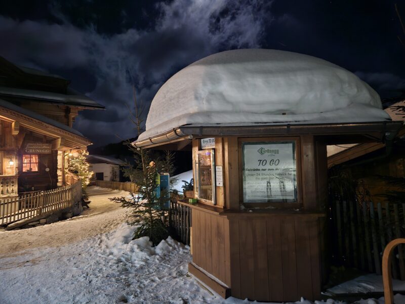 Grünegg Alm, Hochkönig, Austria. Image © PlanetSKI