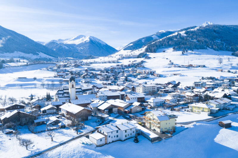 Oberperfuss - Rangger Kopfl, Innsbruck. Image © Innsbruck Tourismus/Tom Bause