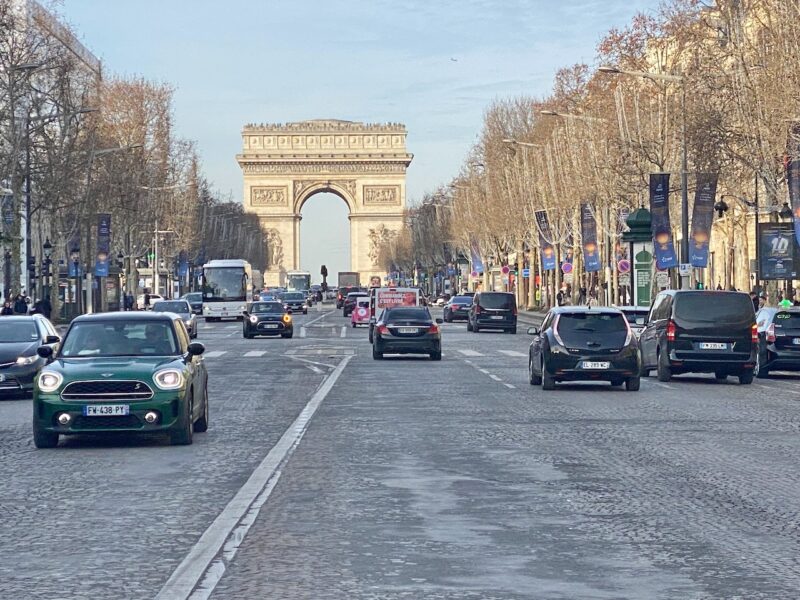 PlanetSKI in Paris. Image © PlanetSKI