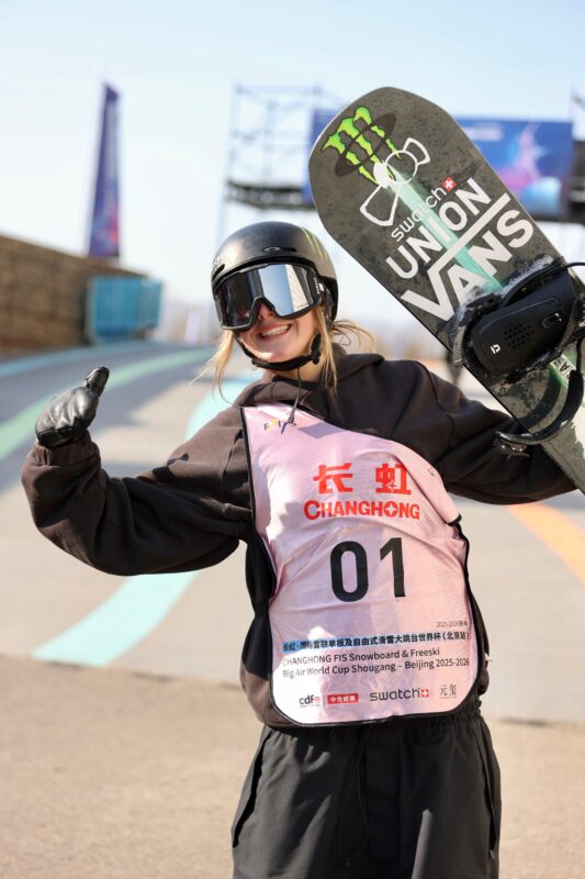 Mia Brookes. Image c/o FIS Park & Pipe.