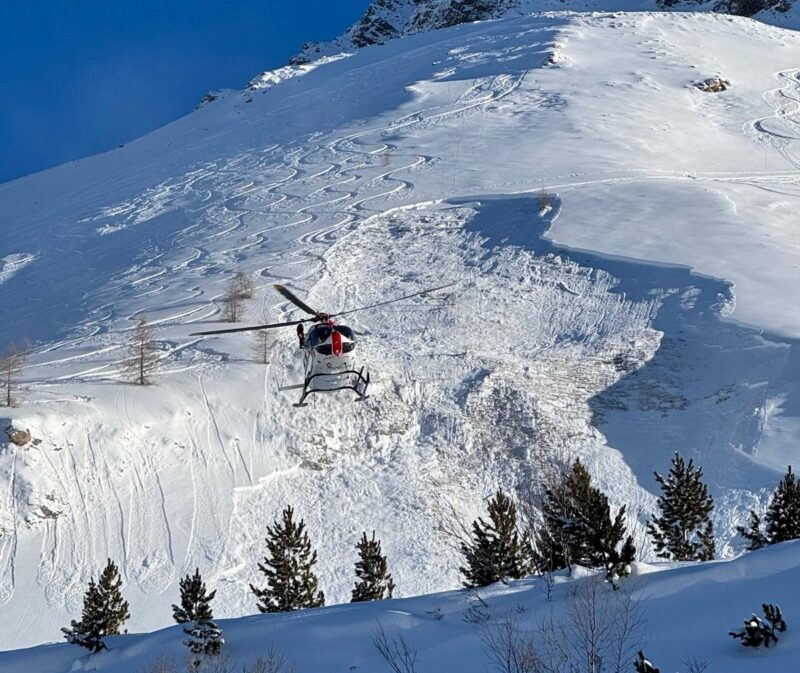 Avalanche in Tignes. Image c/o David Morgan.