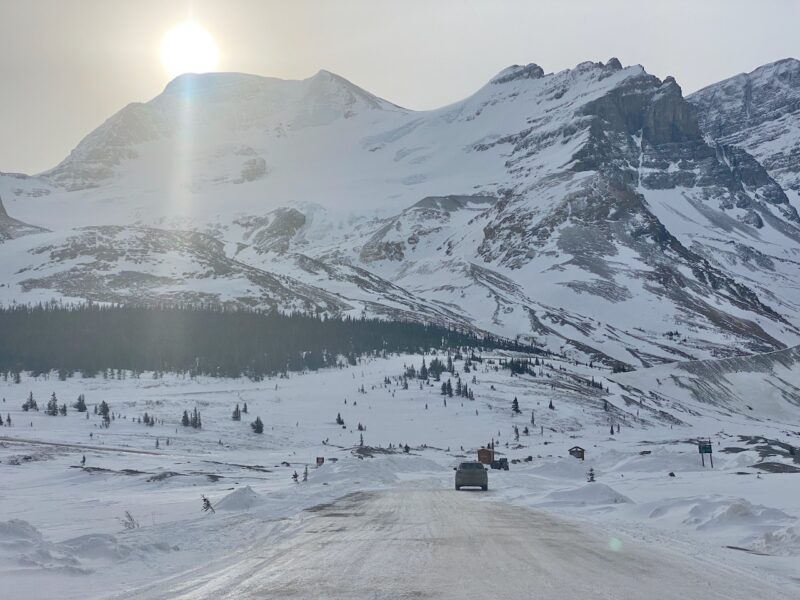 Icefields Parkway, Lake Louise to Jasper. Image Image © PlanetSKI