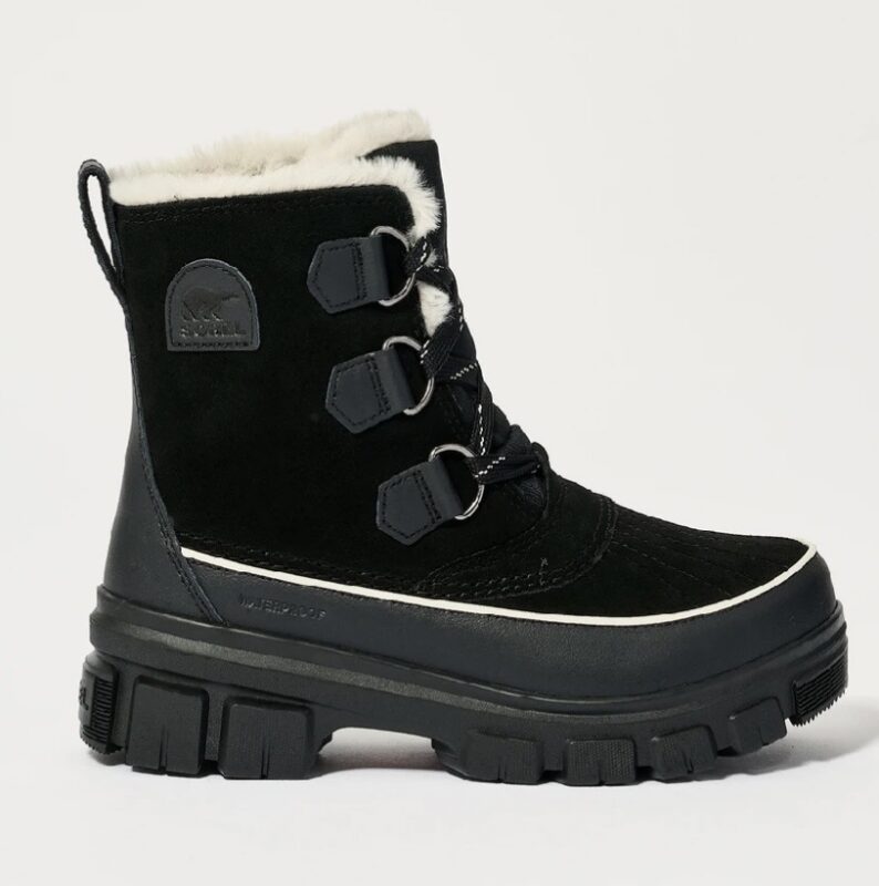 The PlanetSKI 2026 Gear Checks: Direct From Canada – #2 Girls’s Ski Clothes 29 IMG 8059