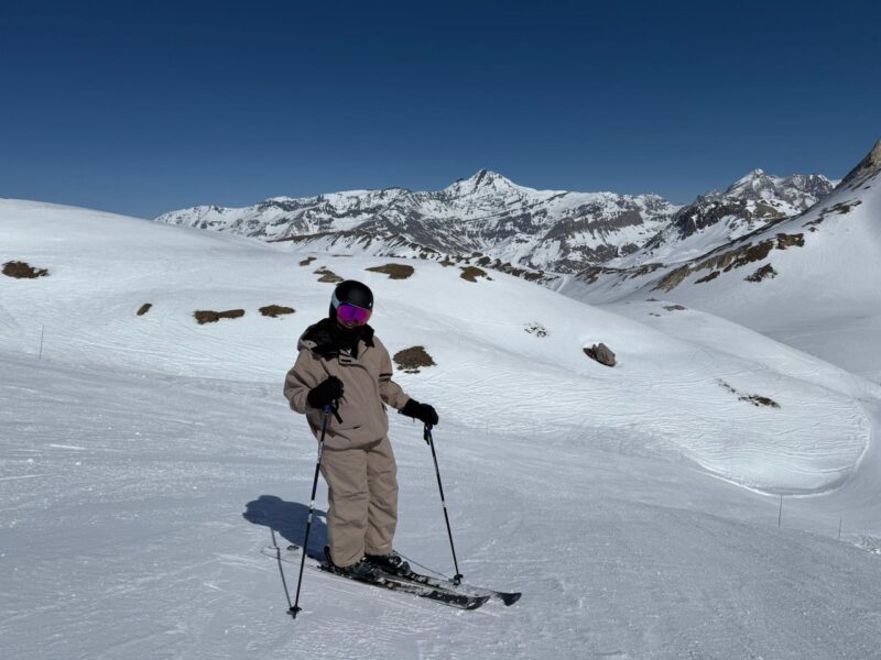 Hiring Skis with Intersport