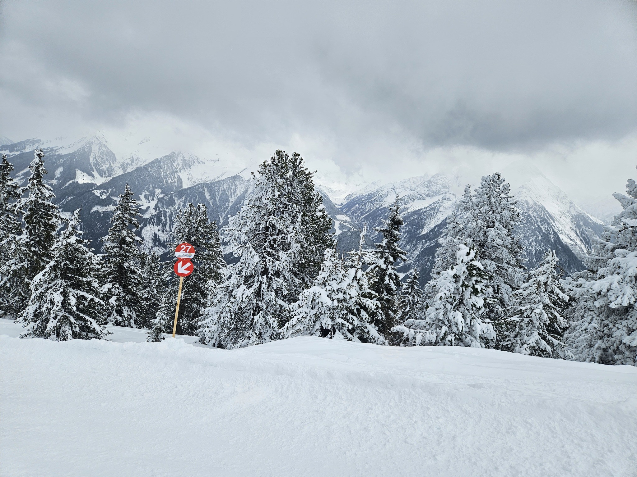 The New PlanetSKI Snow Report is Out