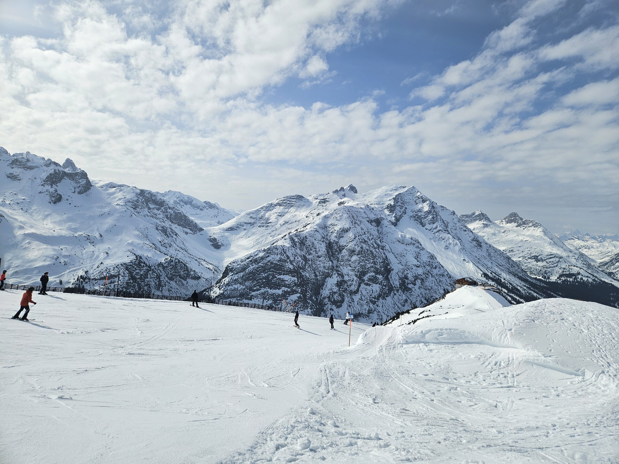 March Tourism Drops in Austria as Global Uncertainty Hits International Tourism
