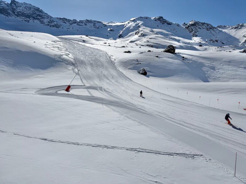 Spring Skiing in Val Thorens